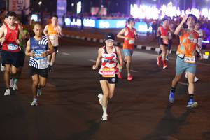 BIB: 44967, 4143, 26050, 74212
                            <button type="button" onclick="openModal(23220294)" class="btn btn-primary btn-sm float-right btn-popup" data-toggle="modal" data-target=".modal-high-quality">
                        <i class="fas fa-shopping-cart"></i> Add to Cart
                    </button>
                                            <button type="button" onclick="isThisMe(23220294, true)" class="btn btn-success btn-sm float-right btn-popup btn-isme hidden" data-toggle="tooltip" data-placement="bottom" title="นี่คือรูปของคุณใช่ไหม คลิกที่นี่เพื่อเอาเข้าอัลบั้ม">
                        <i class="fas fa-plus"></i> Add to album
                    </button>
                    <button type="button" onclick="isThisMe(23220294, false)" class="btn btn-warning btn-sm float-right btn-popup btn-isnotme hidden">
                        <i class="fas fa-ban"></i> Remove from album
                    </button>